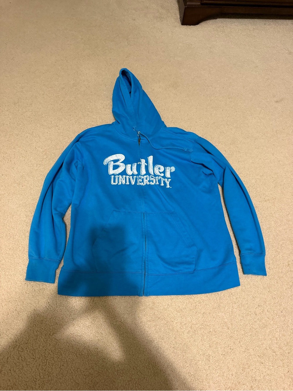 XL MV Sport Classic Fleece Butler University Bulldogs Zip up Jacket with hood.
